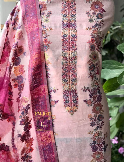 SILK GRANDEUR