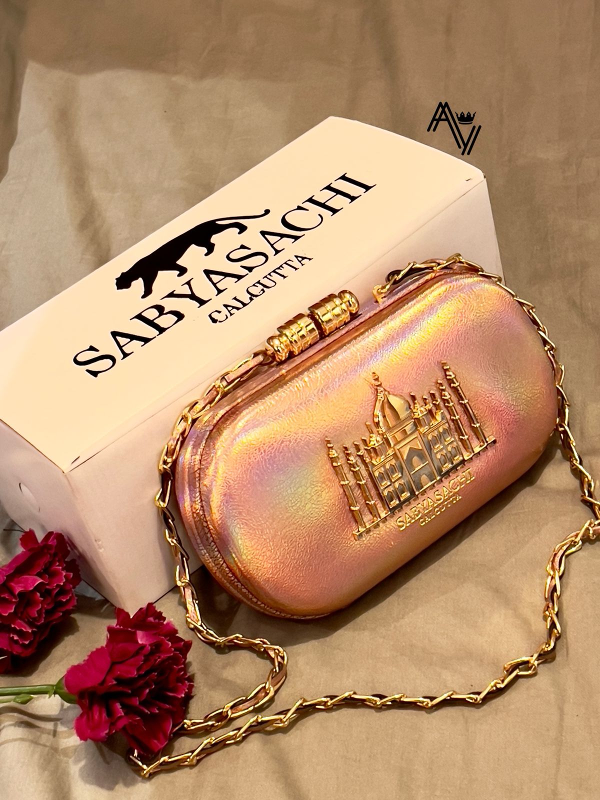 SABYASACHI CLUTCH