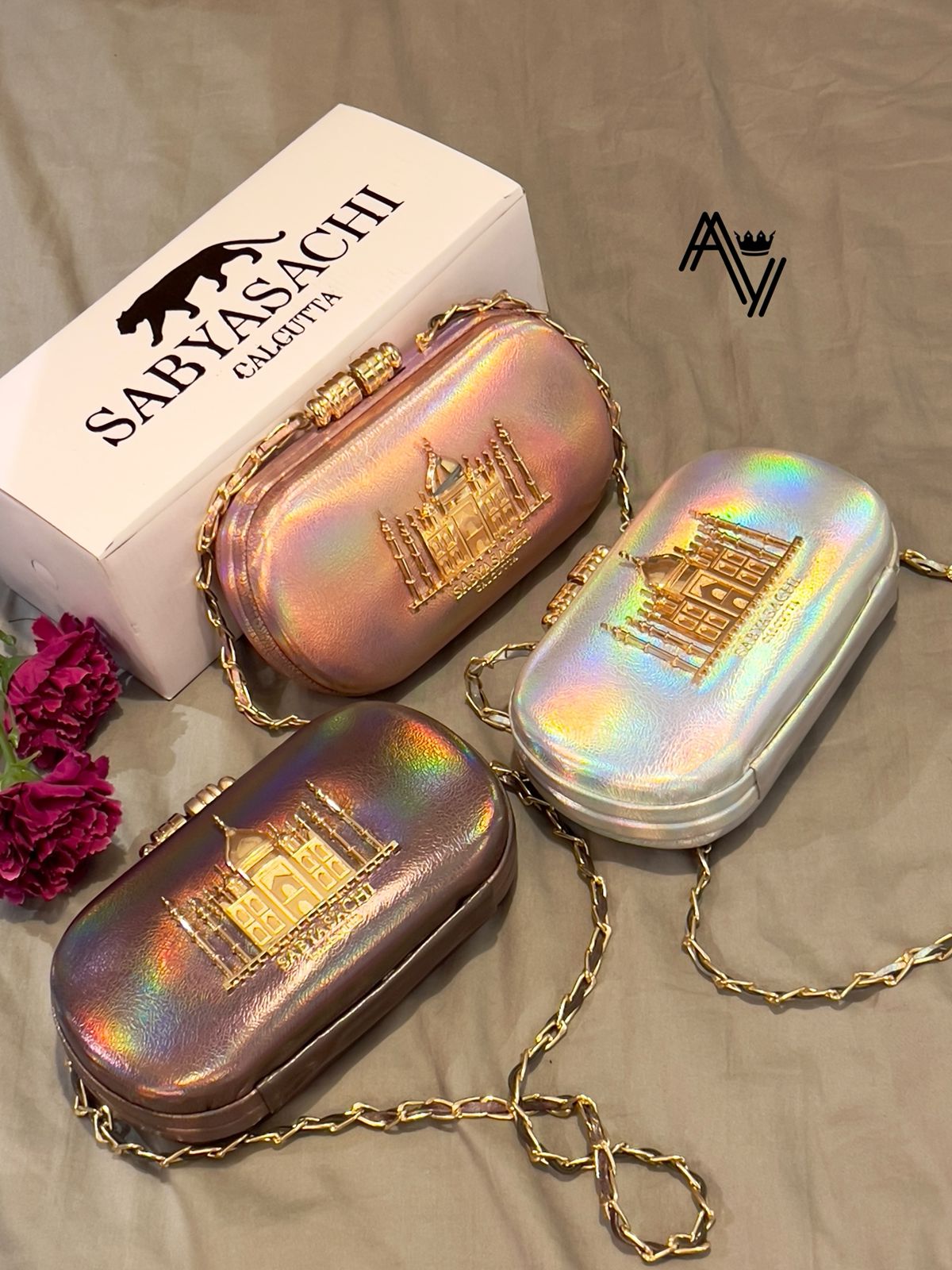 SABYASACHI CLUTCH