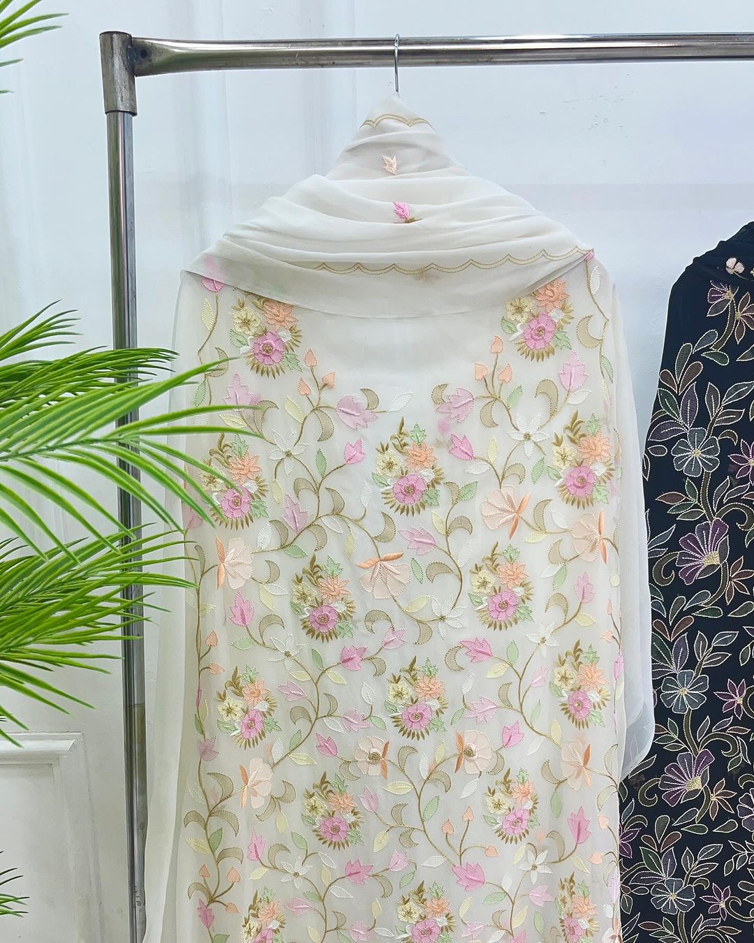 EXQUISITE PARSI GARA RESHAM PURE GEORGETTE