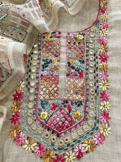 *Jamdani~ French Knot Handwork🩵🌸🌿🧡*