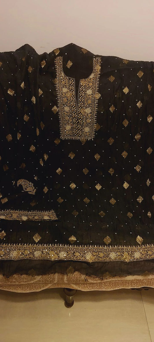 Beautiful Banarsi Chikankari