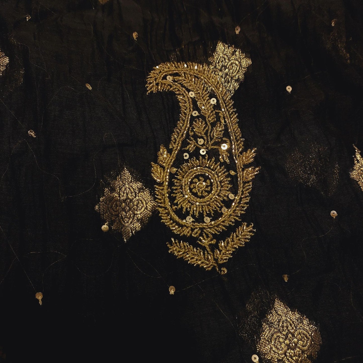 Beautiful Banarsi Chikankari